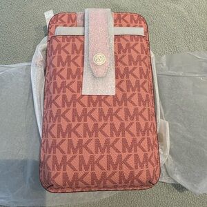 Michael Kors Primrose Jet Set Travel Saffiano Leather